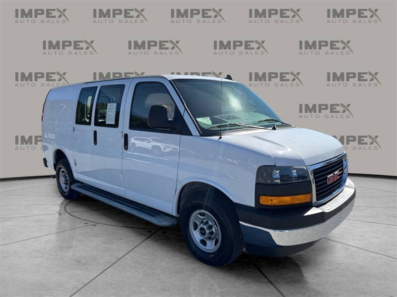 2023 GMC Savana 2500
