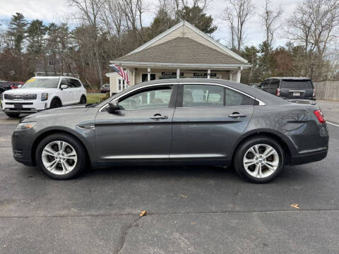 2018 Ford Taurus SEL