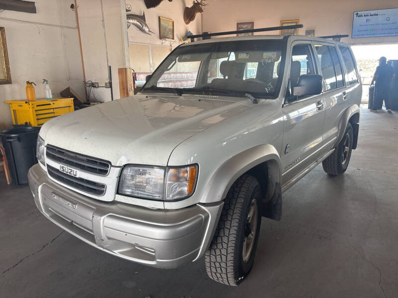 2000 Isuzu Trooper Limited