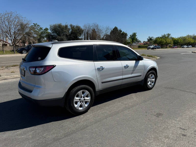 2017 Chevrolet Traverse LS