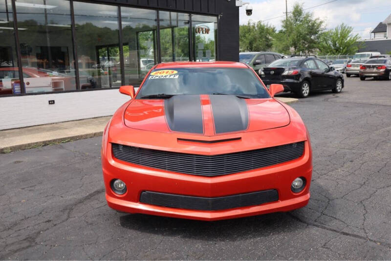 Used 2013 Chevrolet Camaro 1LS with VIN 2G1FE1E32D9214593 for sale in Hamilton, OH