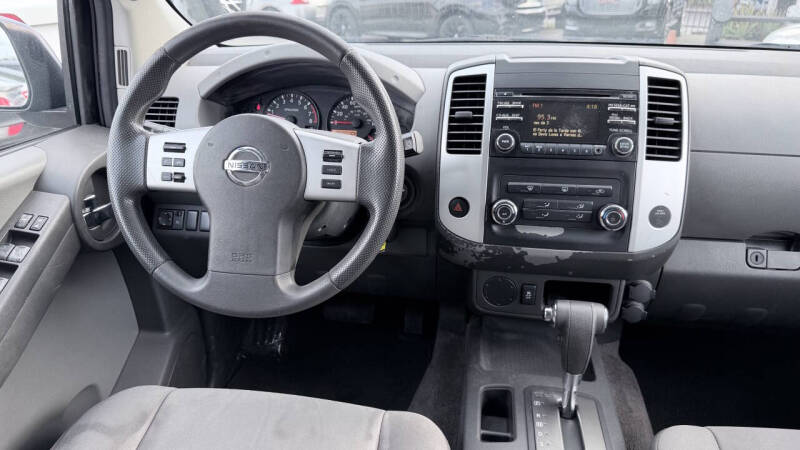 2014 Nissan Xterra S