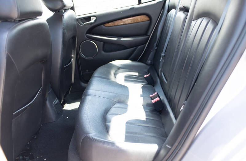 2004 Jaguar X-Type 3.0