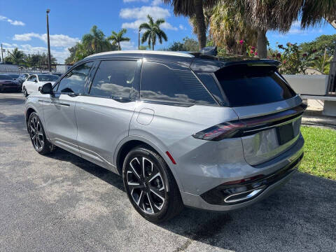 2024 Lincoln Nautilus Reserve