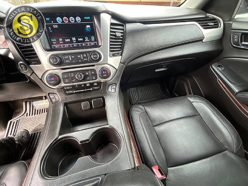 2017 GMC Yukon XL SLT