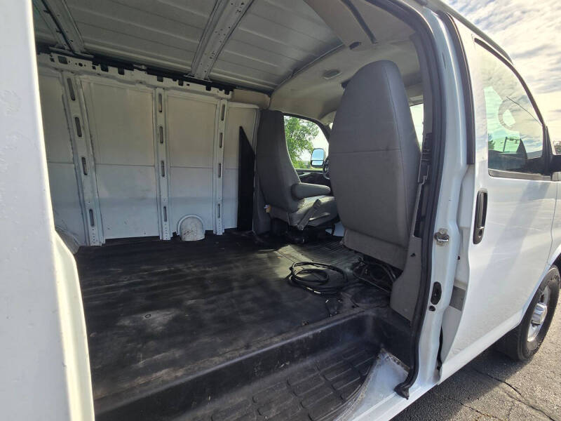 2011 Chevrolet Express 2500