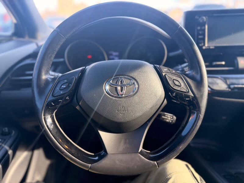 2018 Toyota C-HR XLE