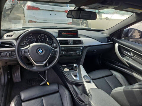 2018 BMW 3 Series 320i xDrive