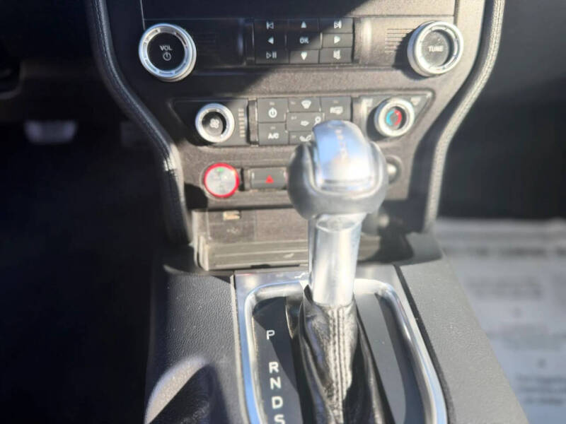 2021 Ford Mustang