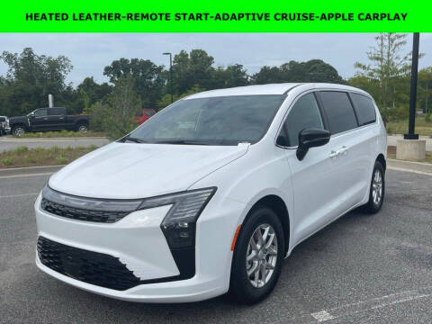 2027 Chrysler Pacifica Select