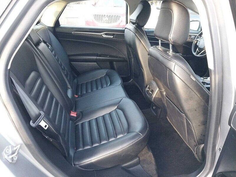 2020 Ford Fusion SEL