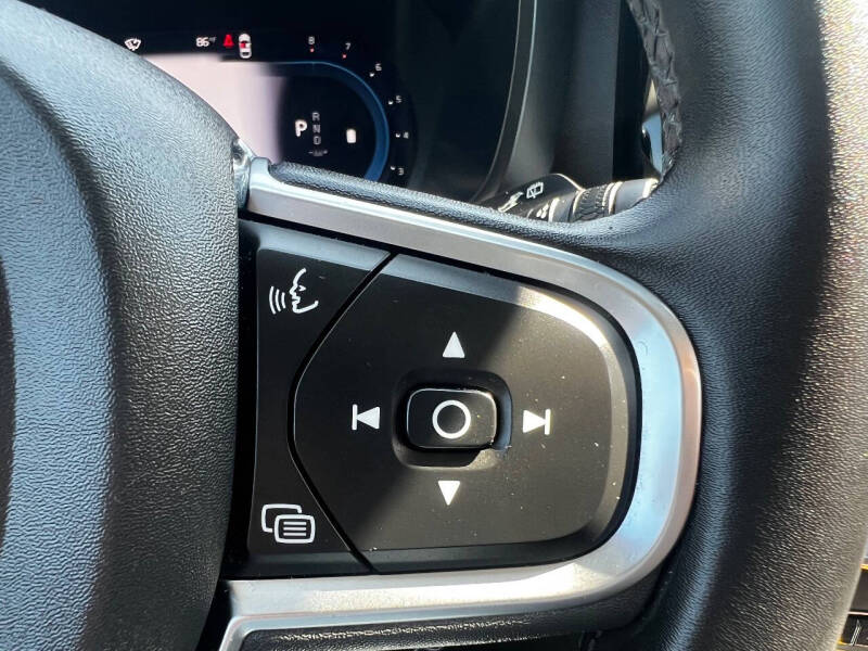 2023 Volvo XC60 B5 Core