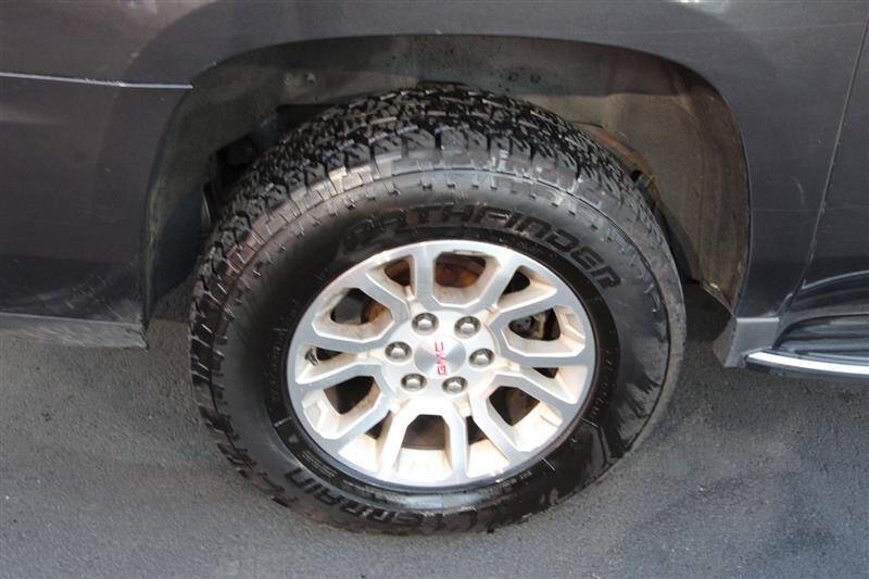 2017 GMC Yukon XL SLT