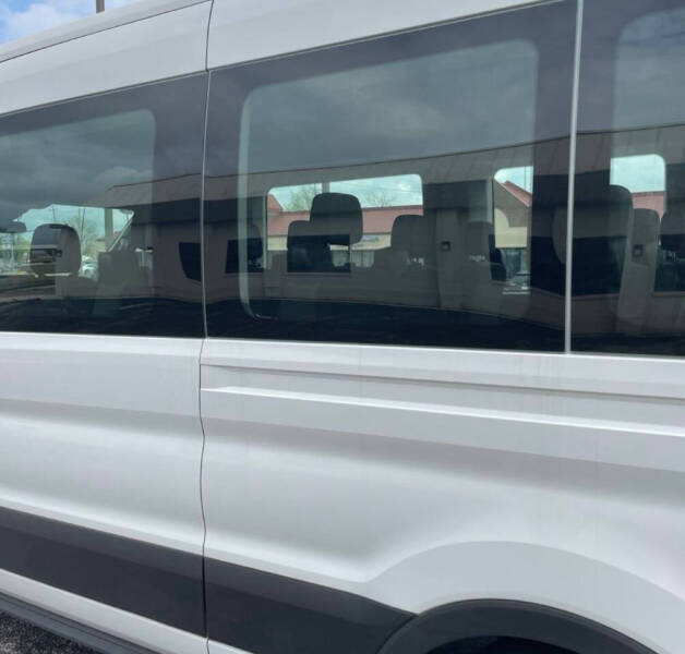 2023 Ford Transit 350 XLT