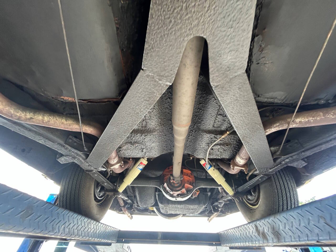 1957 Ford Fairlane 500 41