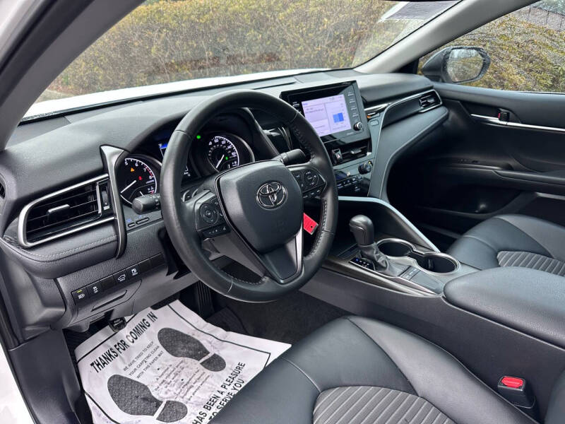 2023 Toyota Camry SE Nightshade