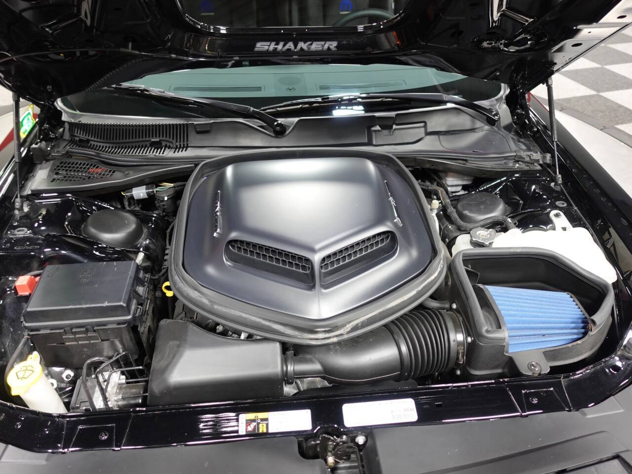 2014 Dodge Challenger 14