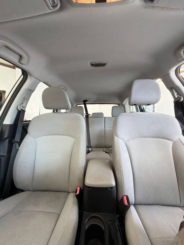 2017 Subaru Forester 2.5i