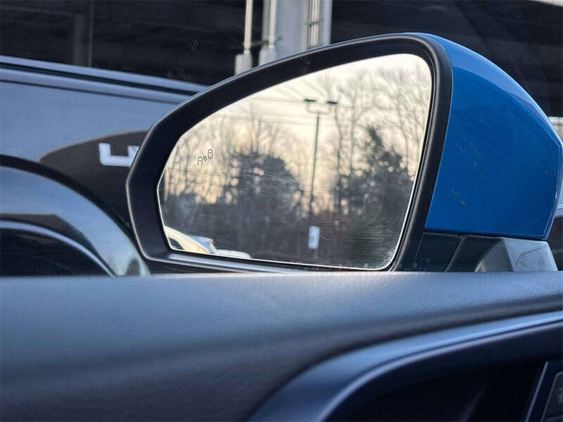 2023 Volkswagen Taos SE 4Motion