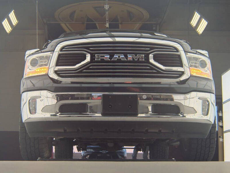 Used 2018 RAM Ram 1500 Limited with VIN 1C6RR7PM6JS308074 for sale in Maysville, KY