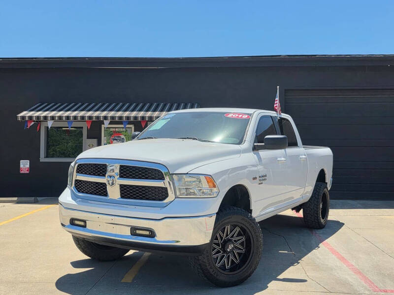 2019 RAM 1500 Classic SLT