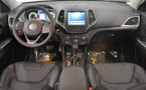 2022 Jeep Cherokee Latitude Lux