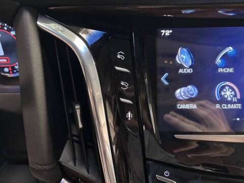 2016 Cadillac Escalade Luxury Collection