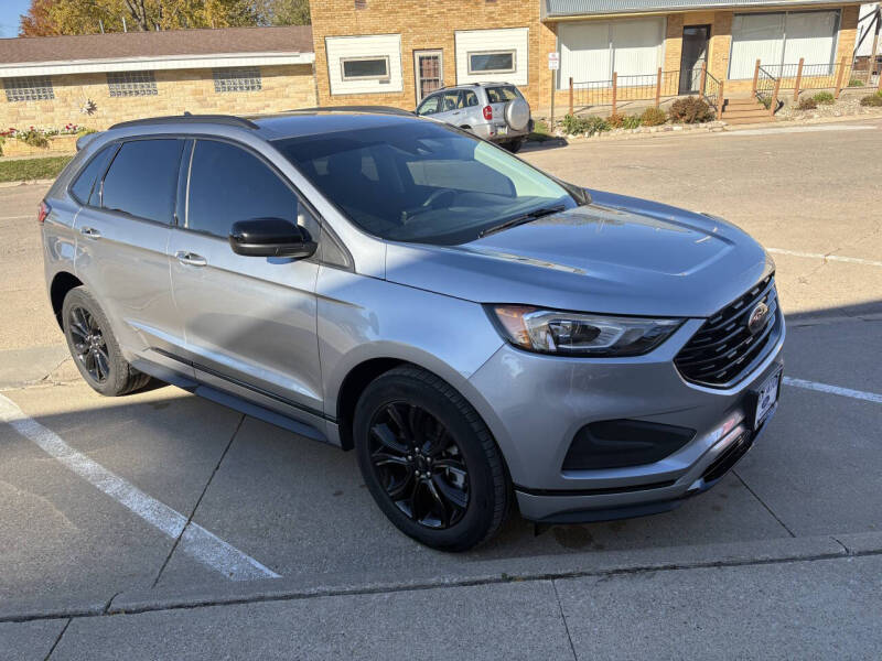 2022 Ford Edge SE