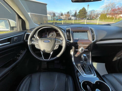 2018 Ford Edge Titanium