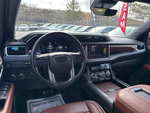 2023 GMC Yukon XL Denali Ultimate