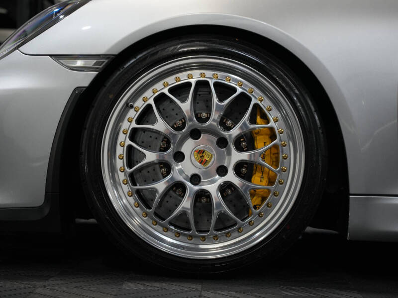 2016 Porsche Cayman GT4