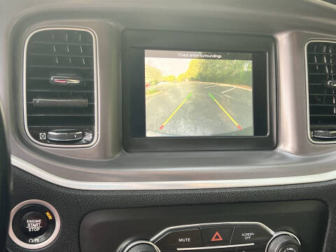 2019 Dodge Charger SXT