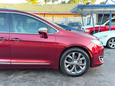 2020 Chrysler Pacifica Limited