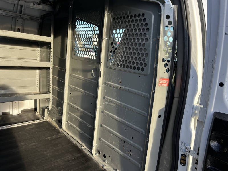 2020 Chevrolet Express 2500