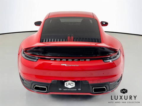 2021 Porsche 911 Carrera