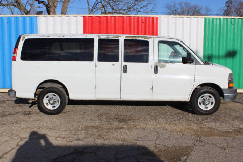 2011 Chevrolet Express LT 3500