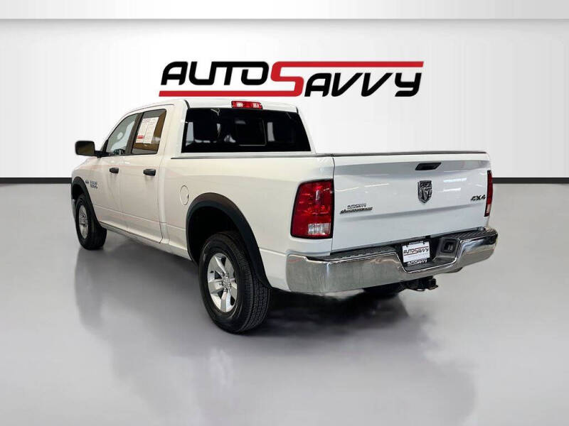 2017 RAM 1500 SLT