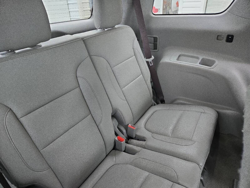 2017 GMC Acadia SLT-1