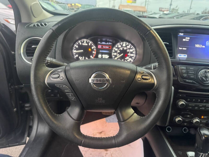 2015 Nissan Pathfinder