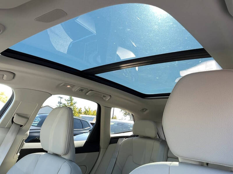 2023 Volvo XC60 B5 Core