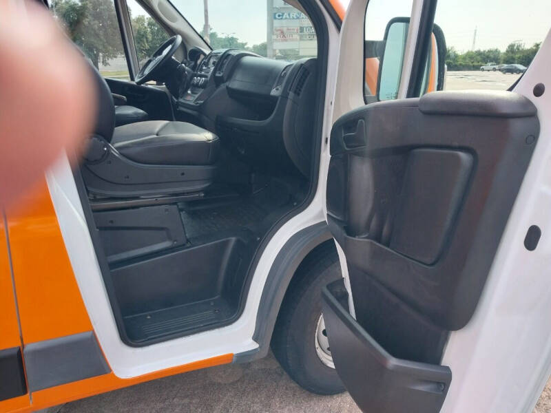 2017 RAM ProMaster Cargo Van Base photo 13