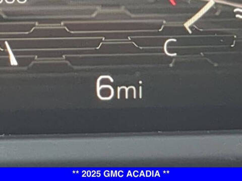 2025 GMC Acadia Elevation