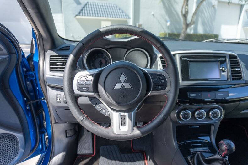 2015 Mitsubishi Lancer ES