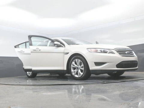 2011 Ford Taurus SEL