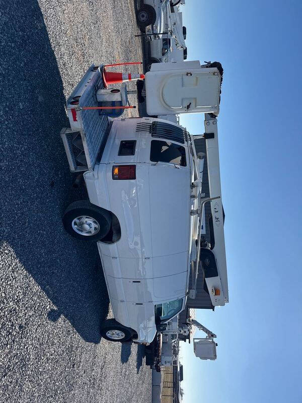 2011 Ford E-Series E-350 SD