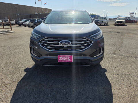 2022 Ford Edge Titanium