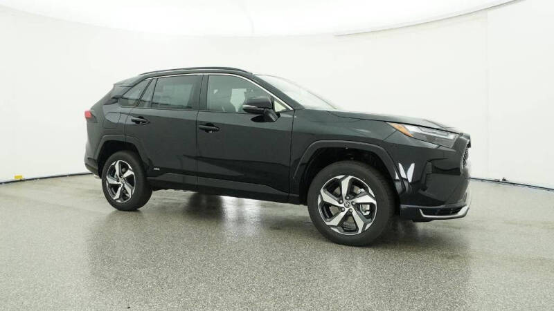 2025 Toyota RAV4 Plug-in Hybrid SE