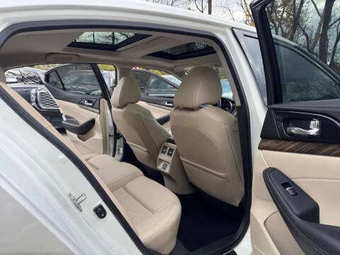 2018 Nissan Maxima Platinum