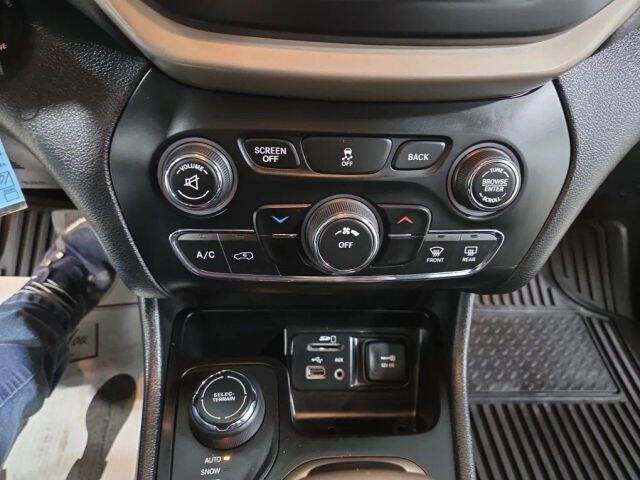 2017 Jeep Cherokee Latitude