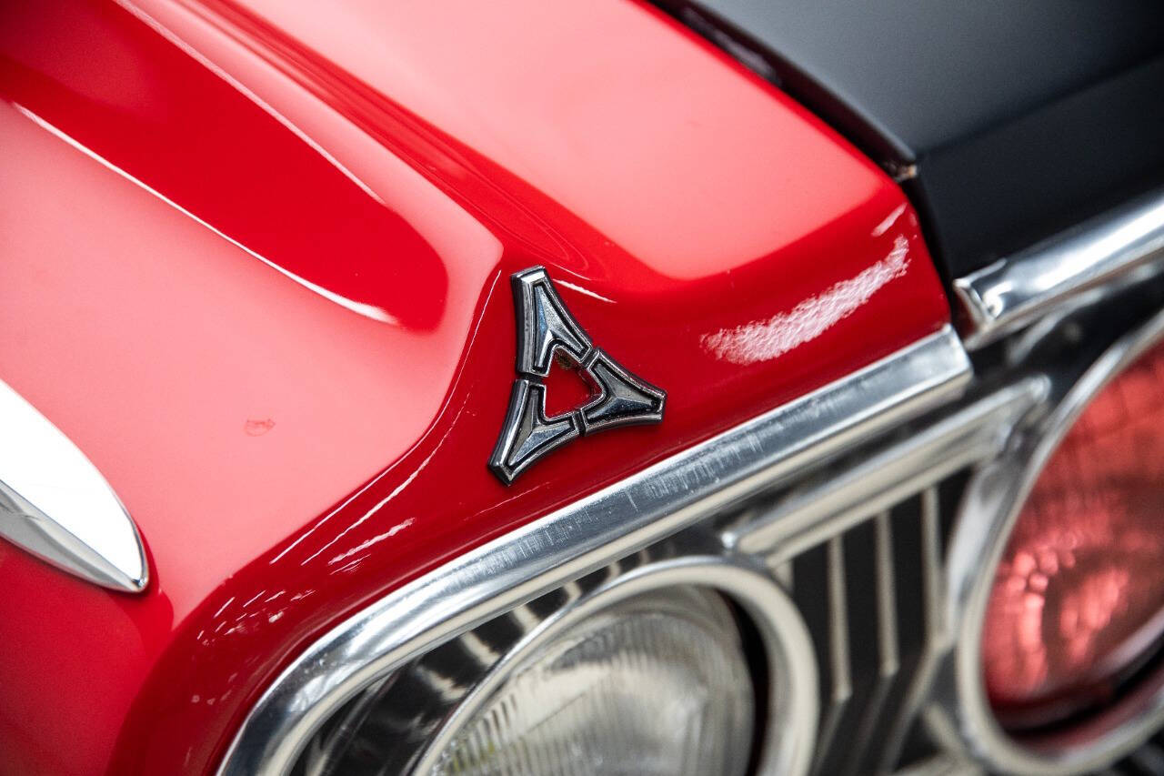1965 Dodge Coronet 32